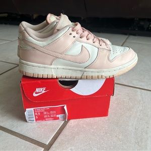 Nike Dunk Low Orange Pearl